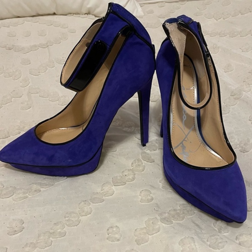 Jessica Simpson blue suede heels